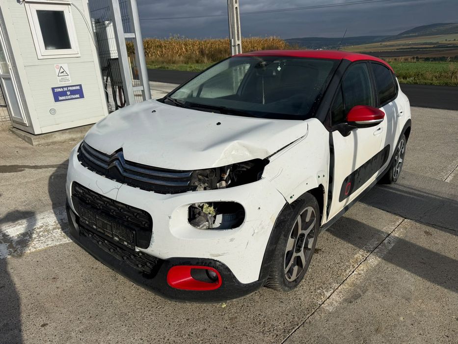 Dezmembrez Citroen c3 2018 ALB EWP 1.2 benzina HM05 volan stanga 100.000 km