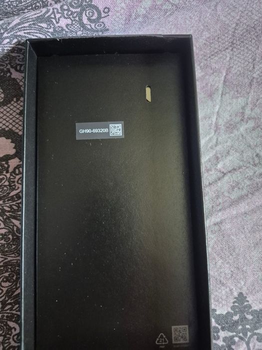 Продам телефон самсунг S24fe
