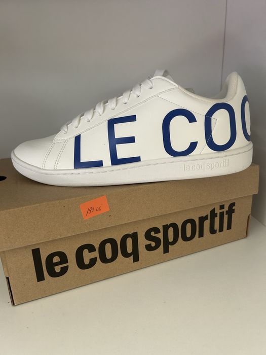 Adidasi Sport in regim En Gross