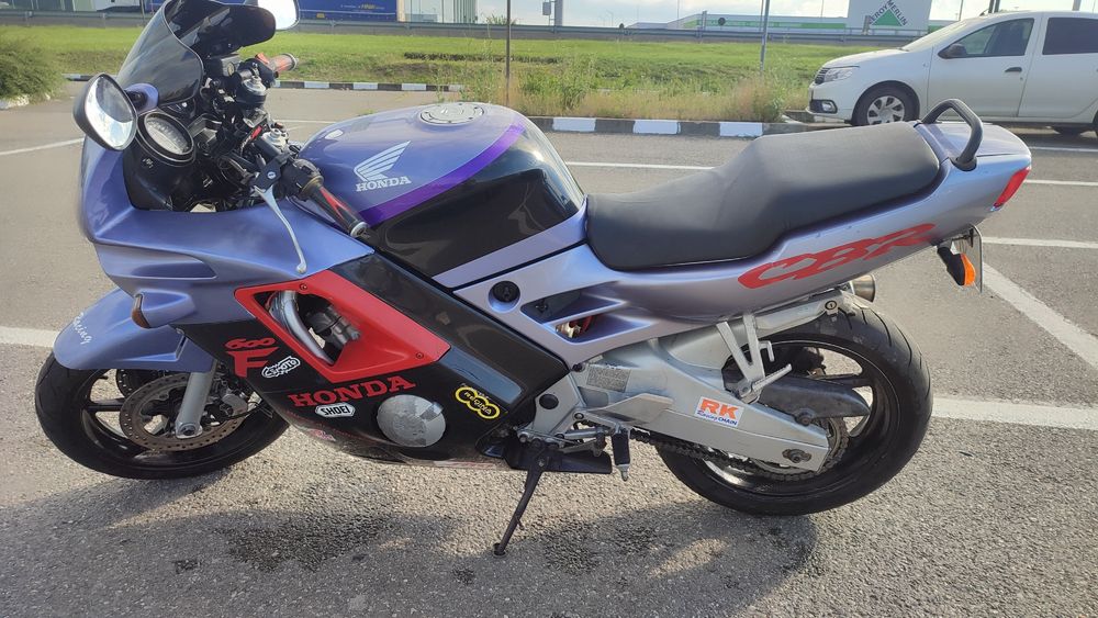 Honda cbr 600 f2