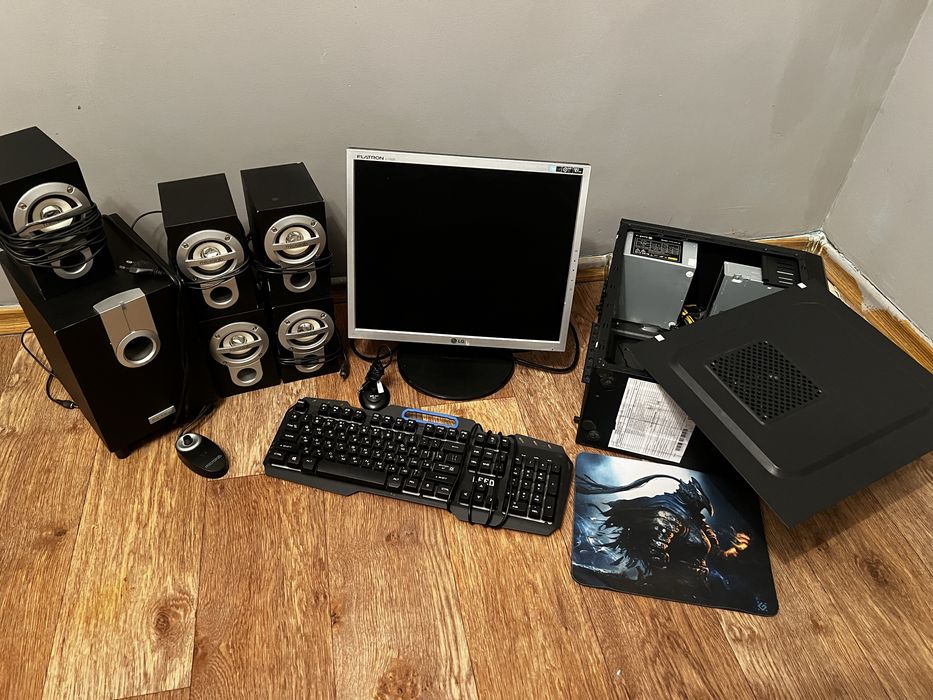 Отдам комп.комплект