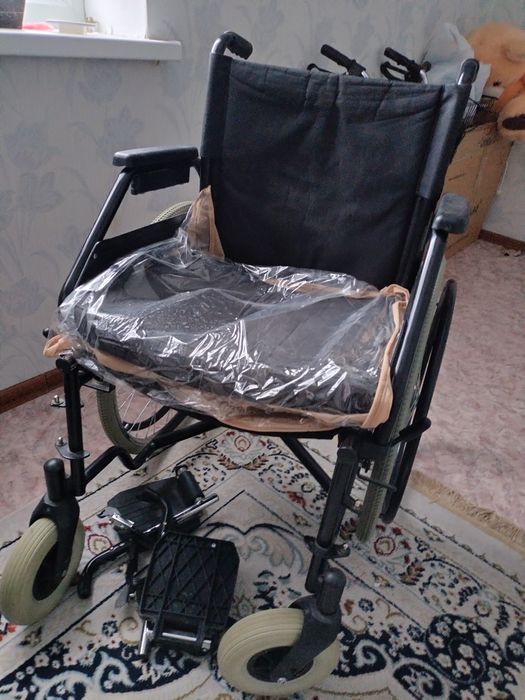 Продам кресло-коляску