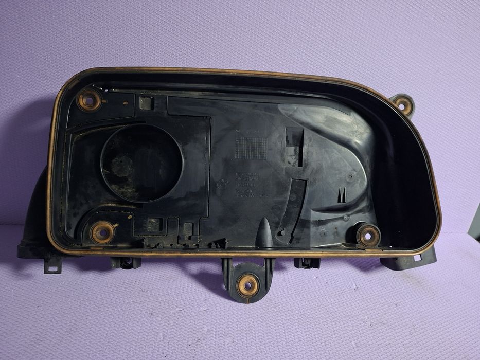 Carcasa filtru aer 3.0 diesel BMW F01 F02 F07 F10 F11 Cod 7812064