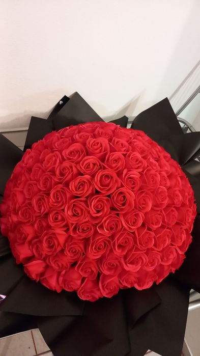 Buchete flori din sapun sau naturale