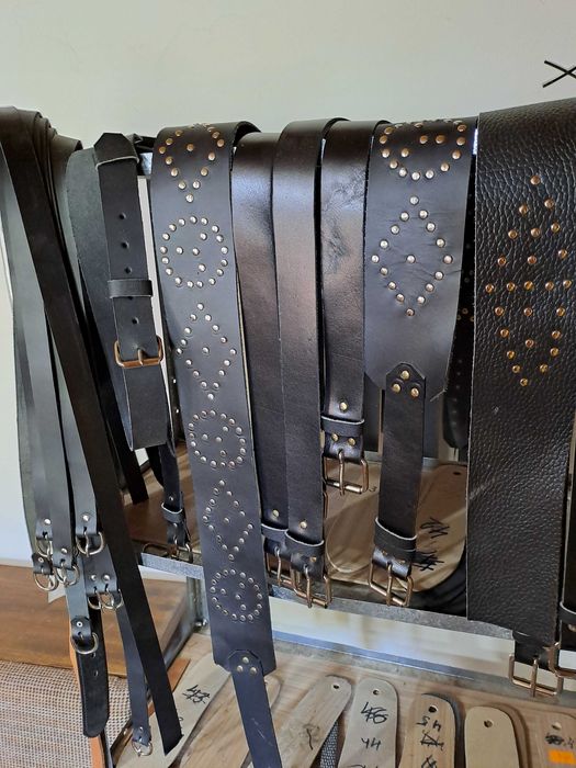 Оборудване за производство на цървули за танцуване от телешка кожа