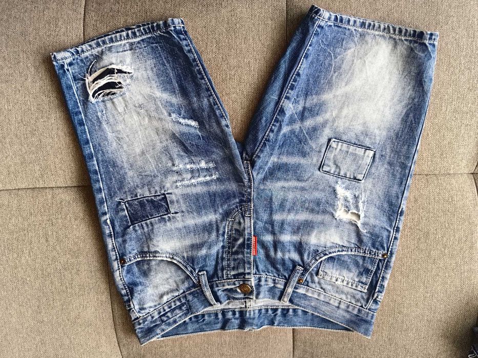 Мъжки дънки dsquared2