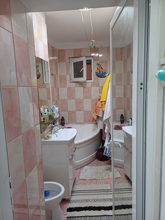 Apartament cu 2 camere etaj 3/sau schimb cu ap. 3 camere