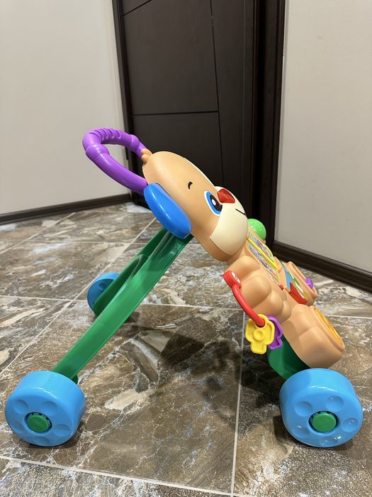 Уокър/Проходилка Fisher Price кученце