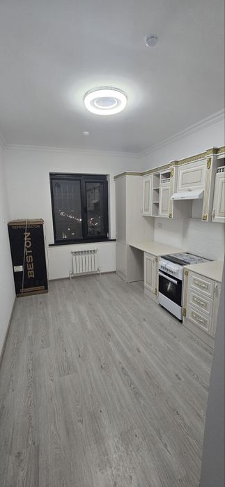 Arenda kvartira novoe  " Nur hayot"