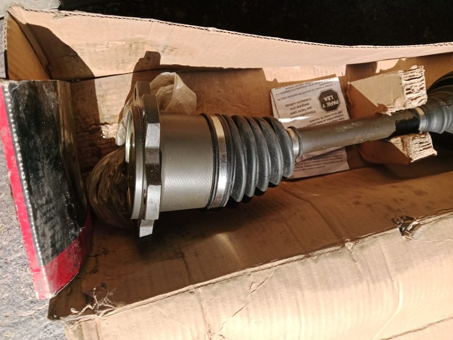 Продам передний привод