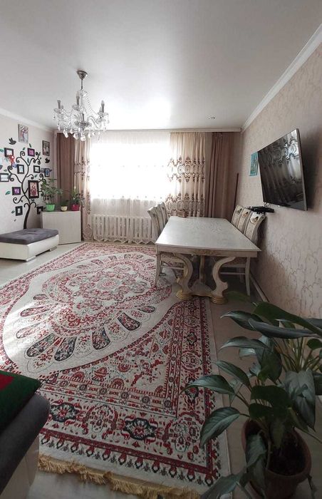 Продам дом в мкрн. Кунгей