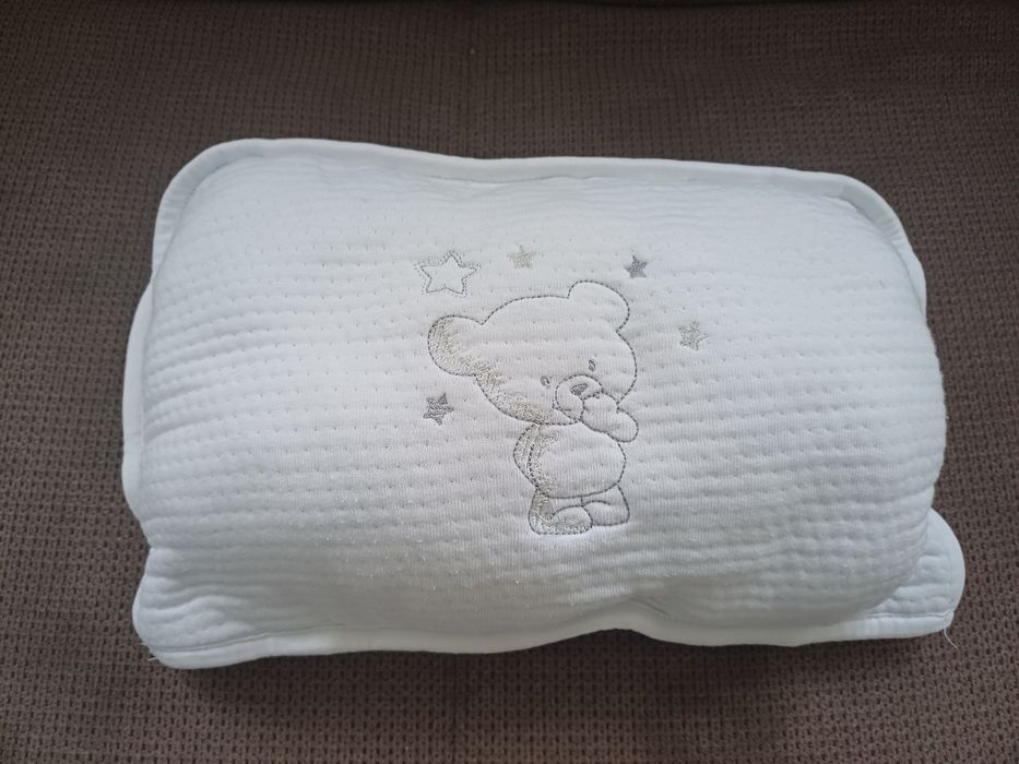 Fisher price Водна постелка, възглавници за бебе и бременни, корито,