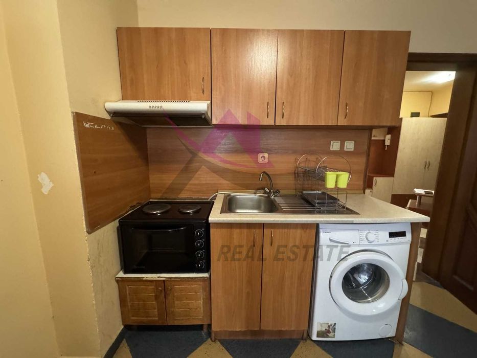 Дава се под наем Двустаен апартамент в Варна, Център - 60 кв.м за 450 € - Снимка #1