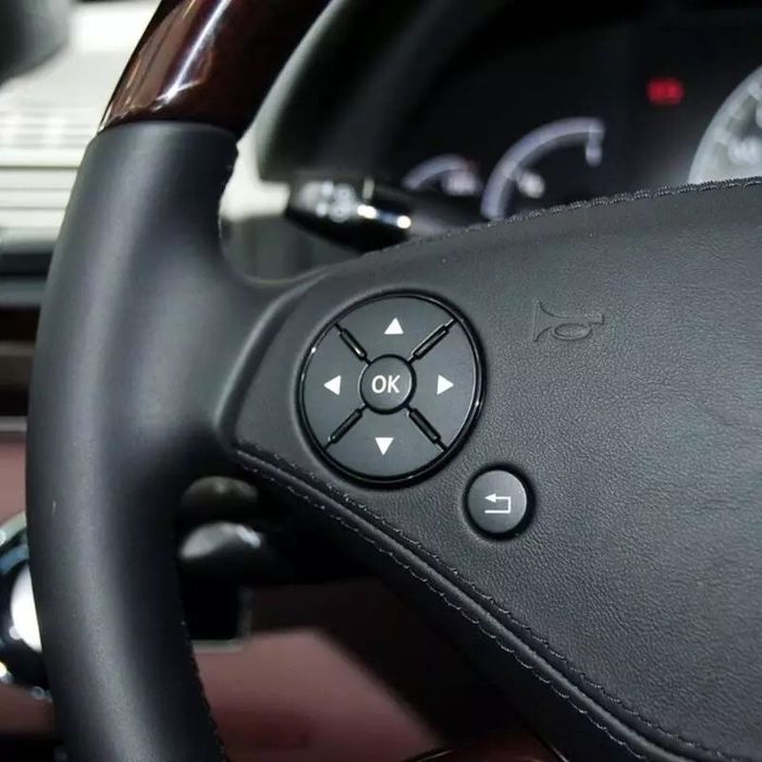 Копче бутон за волан Mercedes Benz w221 s class s320 s350 Мерцедес