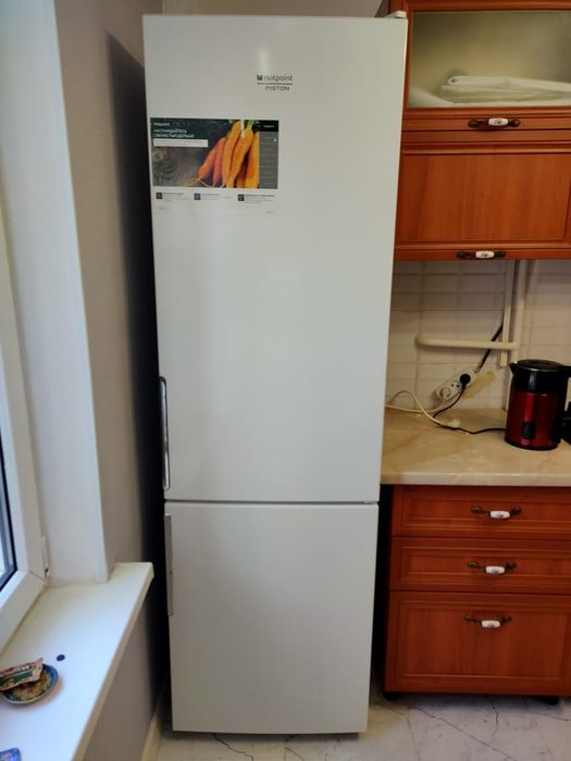 Продам холодильники