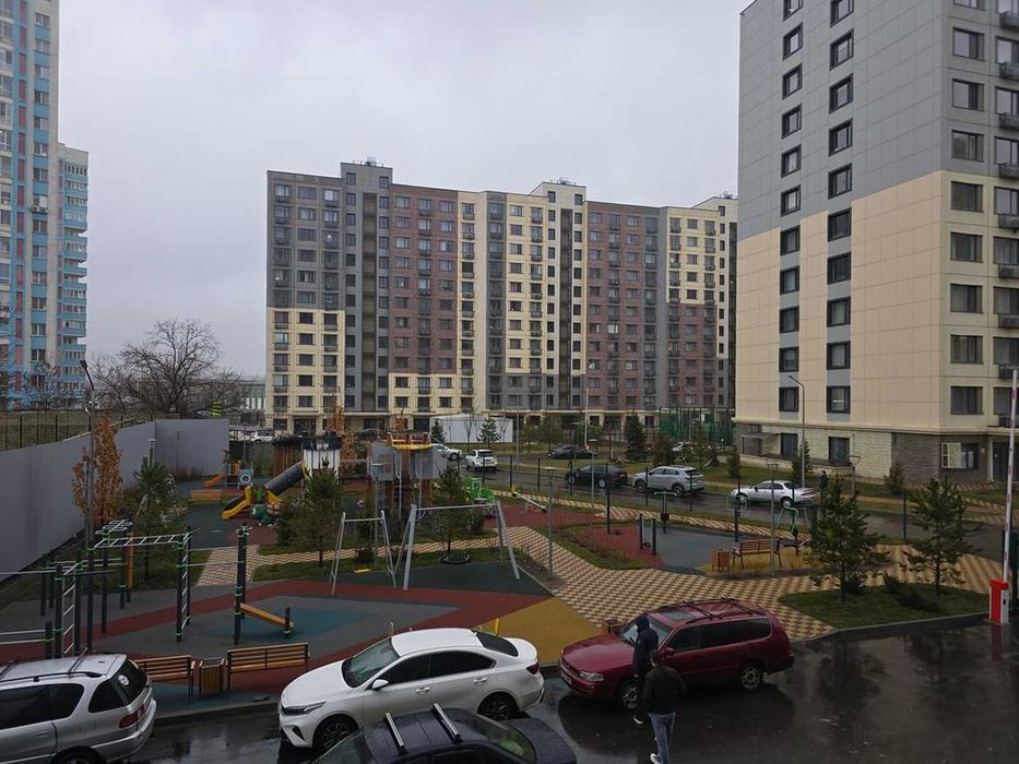 Продам 3ком. квартиру Райымбека 210/11 — Ауэзова - More