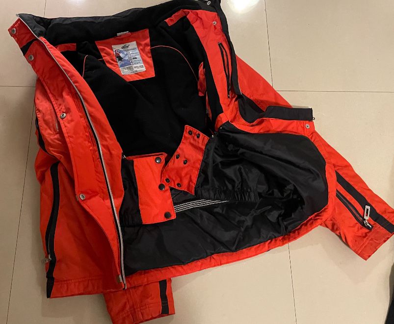 Costim ski dama marime 36/38