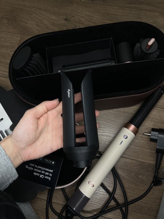 Dyson Airwrap Co-Anda 2x