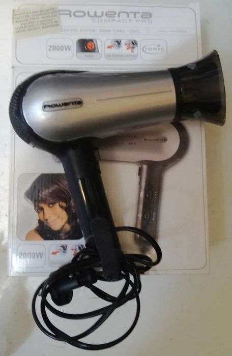 фены в рабочем состоянии разные