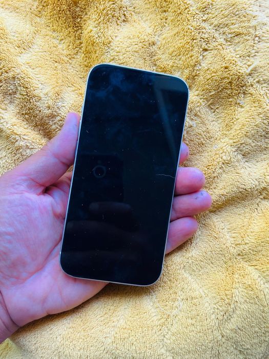 iphone 15 pentru piese defect