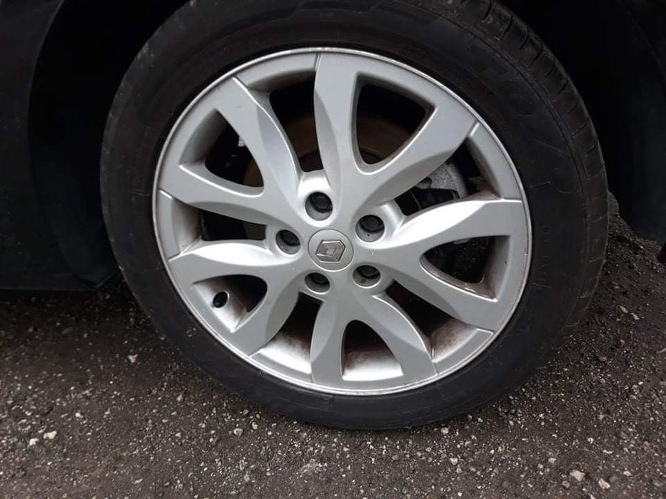 На части Рено Лагуна 2.0dci