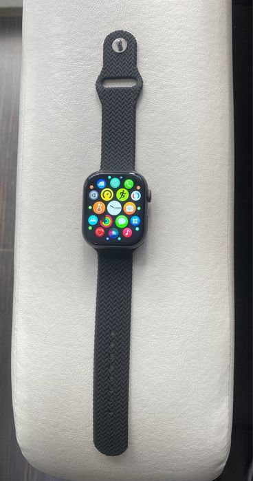 Smart часовник+Безжична зарядна станция3в1