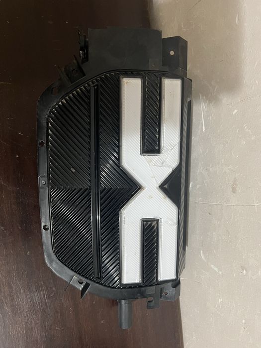 Grila  radiator Dacia Spring  incarcare