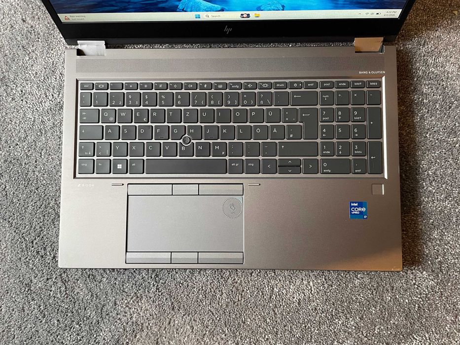 i7 - 11850H, RTX 3000 6GB, 32GB RAM, 1TB NVMe SSD M.2 - HP Zbook Fury G8 - 15.6'' IPS FHD