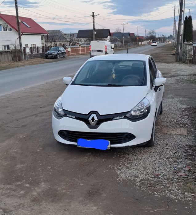 Renault Clio, 1.2 benzină - an 2015