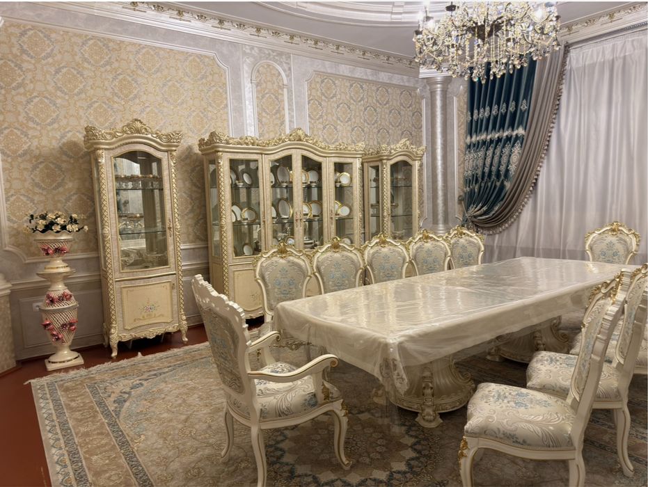 Zal uchun garnitur, stol stul, 2 ta penal, stenka, komot