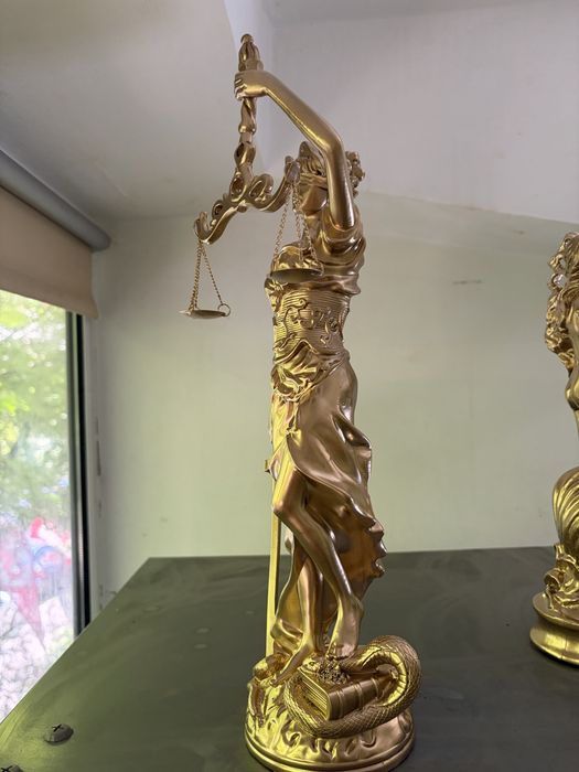 Statueta Zeita Justitiei