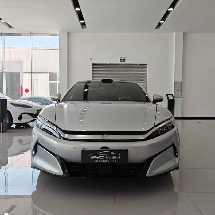 Han L 4wd flagship 601 km