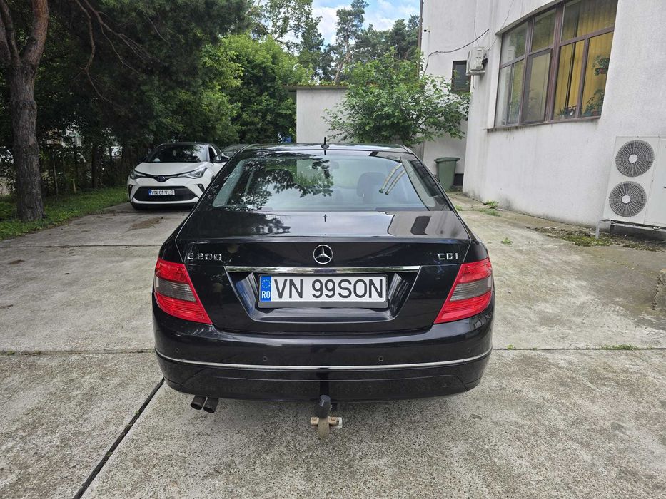 MERCEDES-BENZ C-Class 2010 — imagine 4