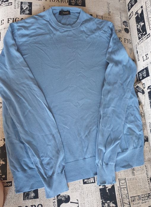 Продам мужскую одежду