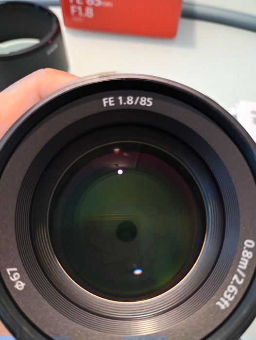 Vand obiectiv Sony FE 85 mm Full Frame - Ca Nou