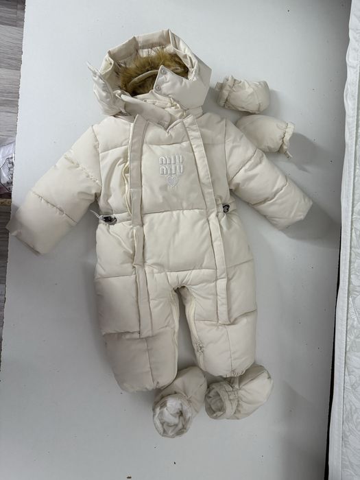 Комбинезон до года