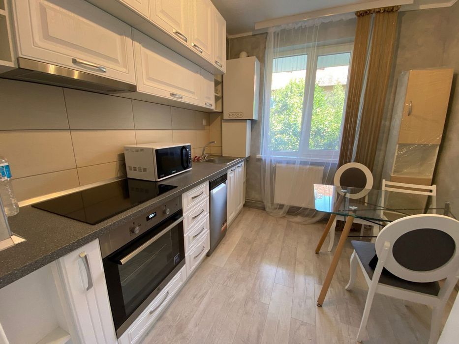 Ap 2 camere  de inchiriat