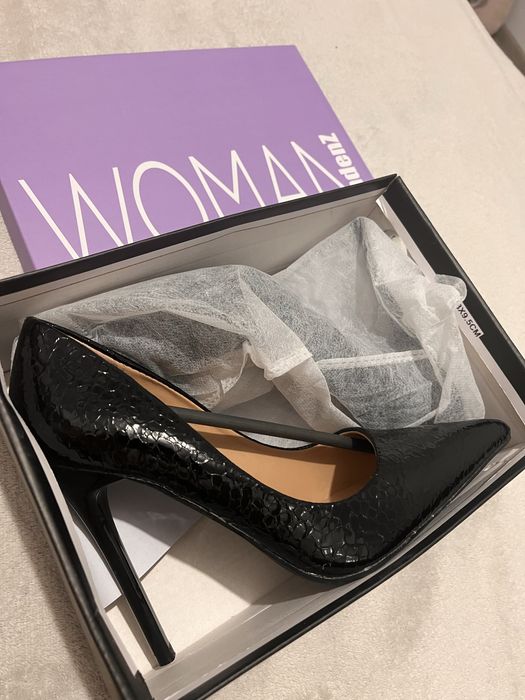 Токчета 10см черни лак