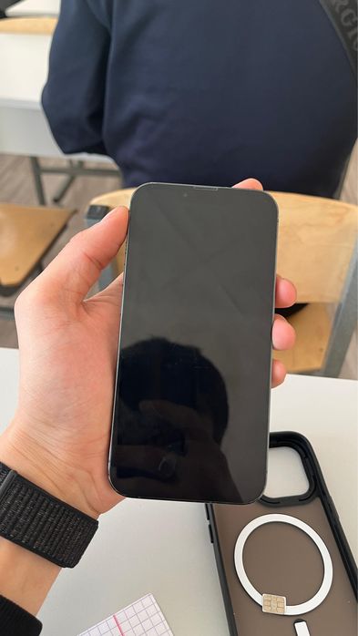 Продам срочно 13 про