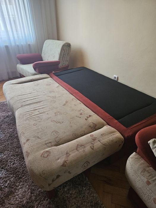 Canapea si fotolii extensibile