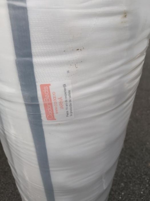 Vând saltea pe memorie noua