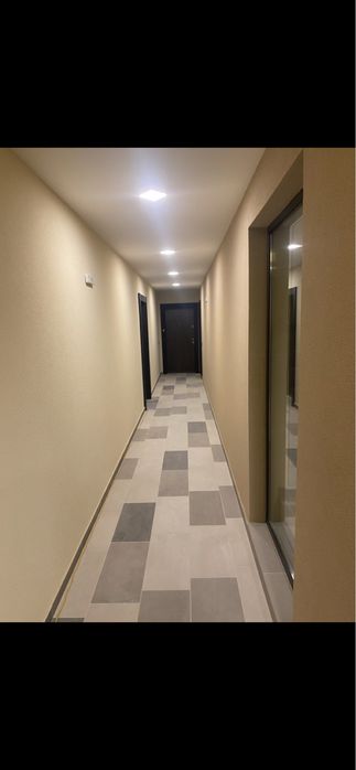 Дава се под наем Двустаен апартамент в Варна, Автогара - 60 кв.м за 433.5 € - Снимка #3