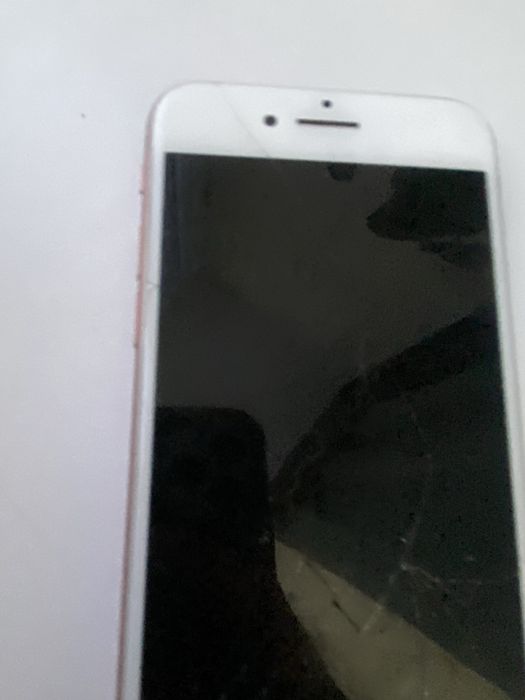 Айфон 8 сатам бууу