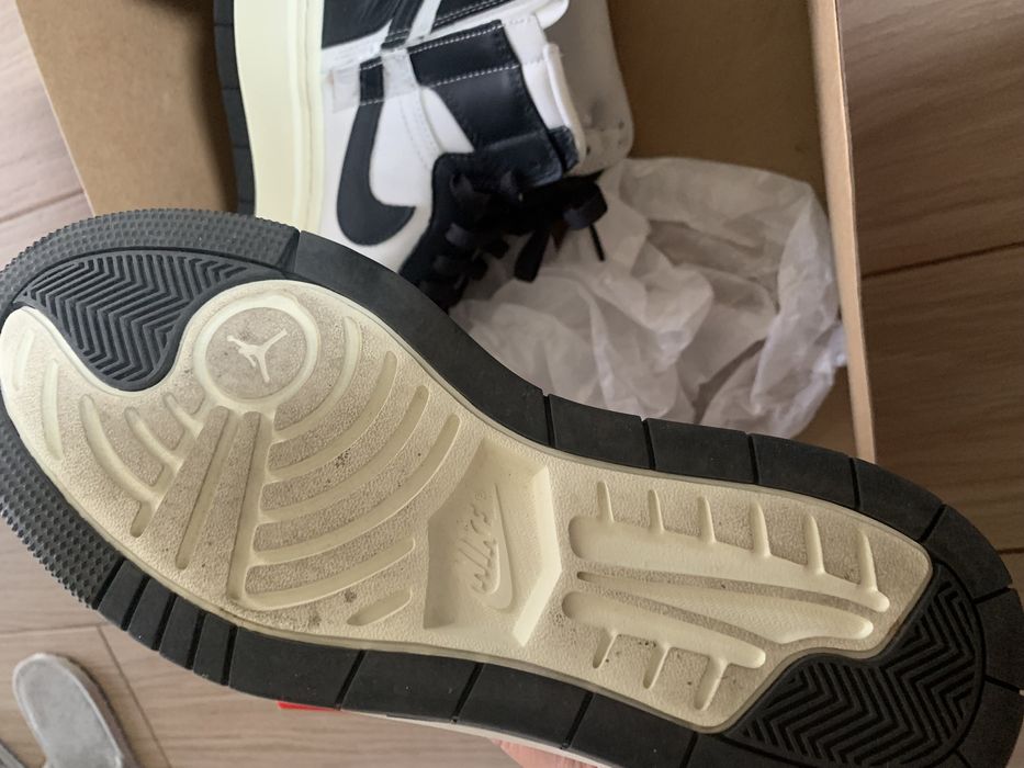 Air Jordan 1 elevate woman