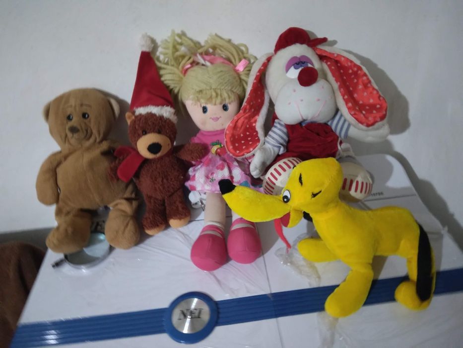Loturi de jucării pentru copiii ieftin la 100 de lei lotul