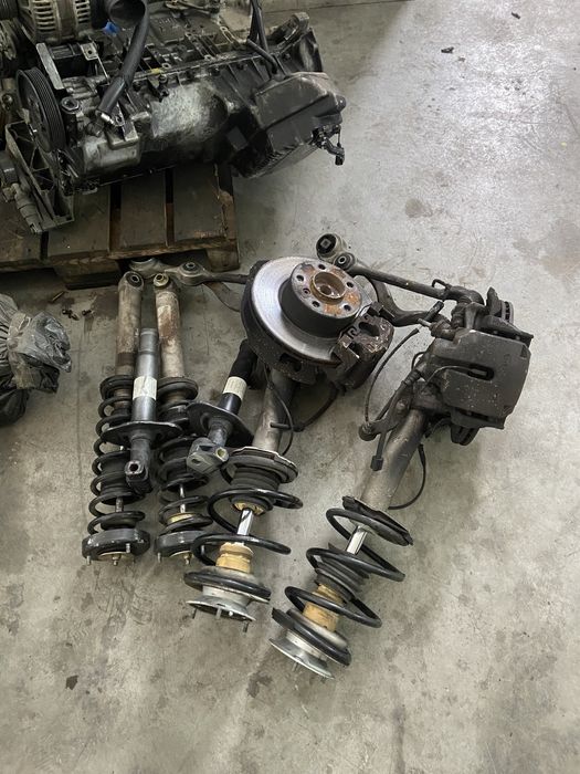 Пластик сиденья Е39 бмв