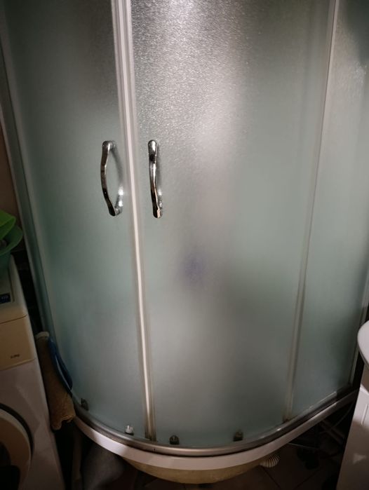 Продам душевую кабину б/у