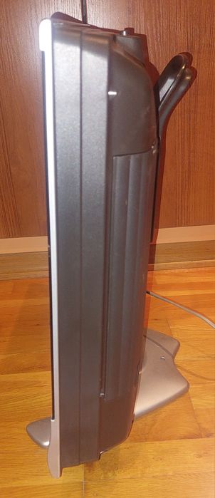 Продавам tv SHARP LCD Color