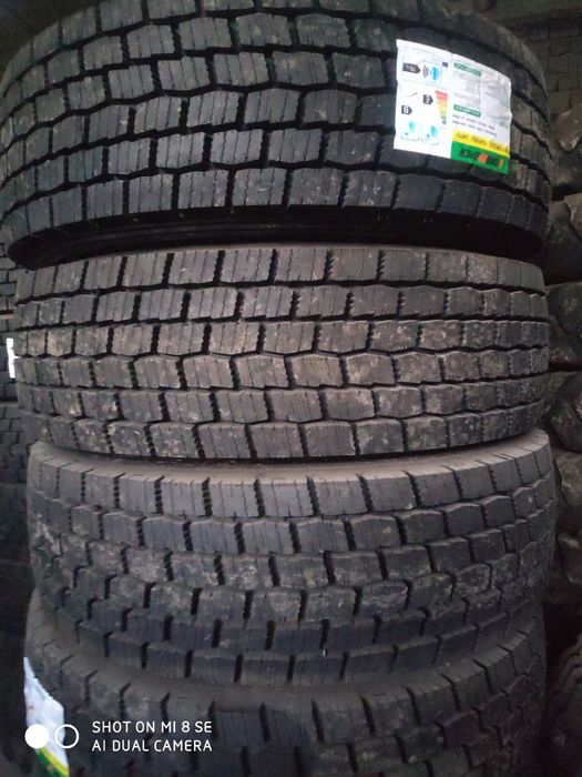 Грузовые автошины 315/70R22.5 Автошины для фуры
