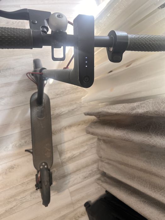 Vand trotineta xiaomi prima generatie